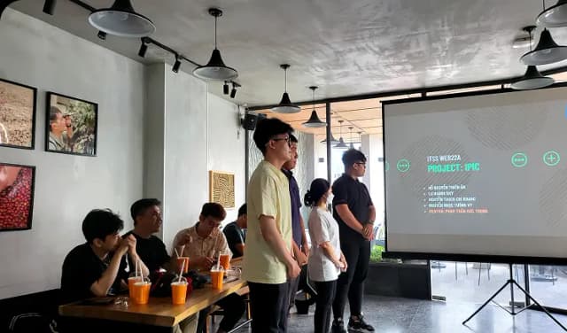 Khoảnh khắc học tập 4